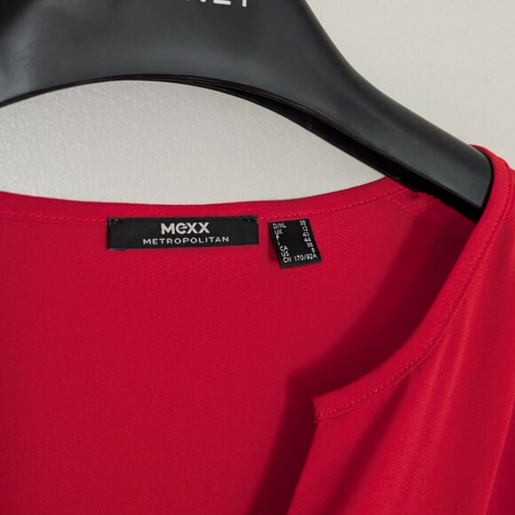 MEXX Red Button Up V-Neck Blouse Women's Size 8 - Picture 4 of 9